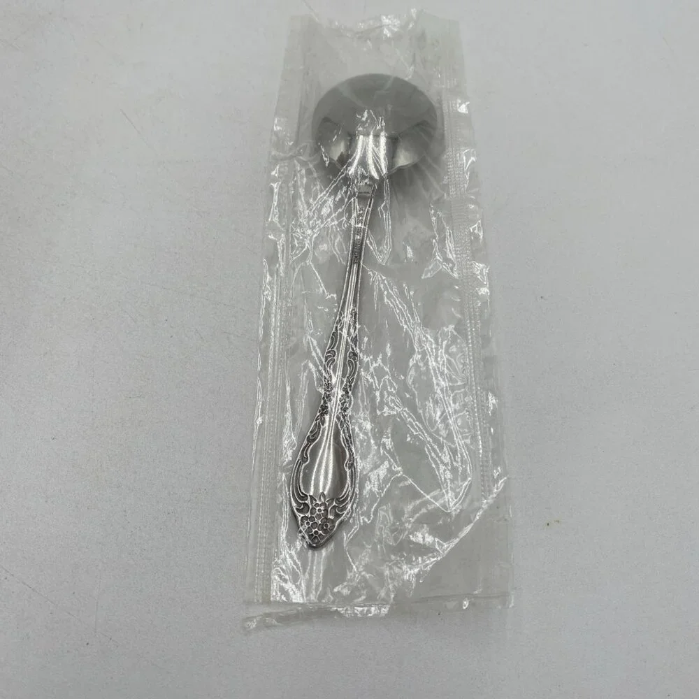 Oneida Stainless Steel Flatware Bourbon Soup Spoon 6